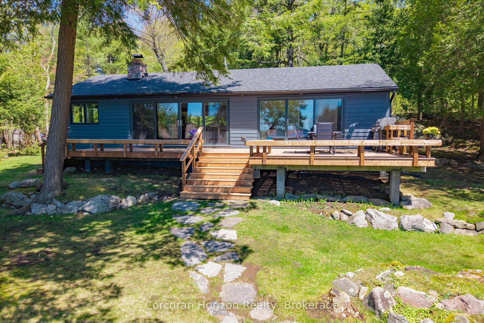 1050 Fair-Lee Park Road, Muskoka Lakes, ON P0B 1G0