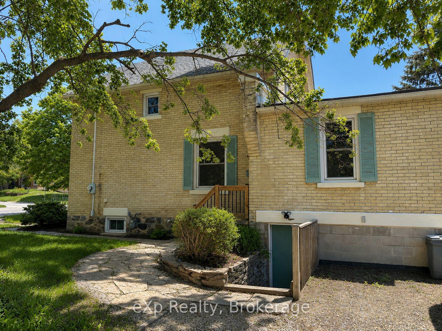 595 9th Street, Hanover, ON N4N 1M7