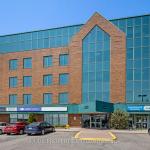 595 MONTREAL Road 500, Manor Park - Cardinal Glen and Area, ON K1K 4L2