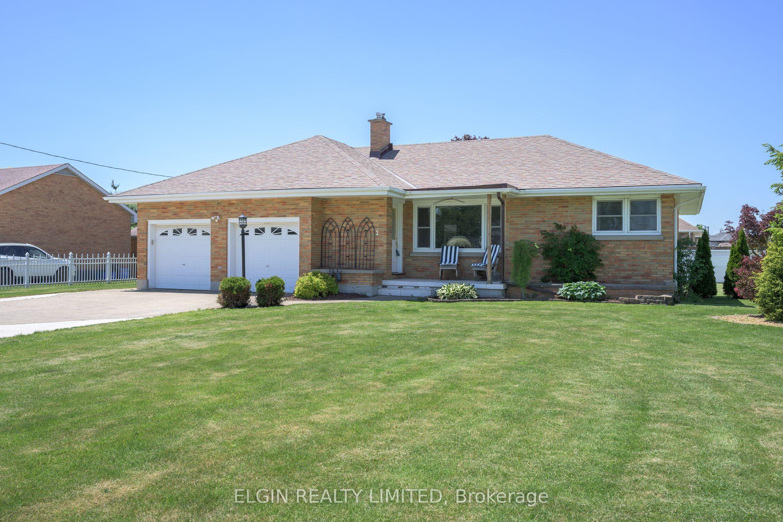 2 Lyndale Avenue, Central Elgin, ON N5R 1C4