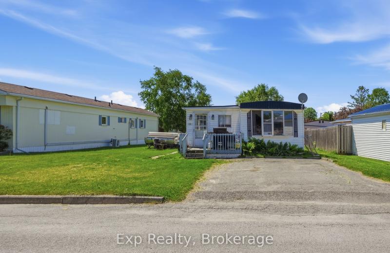 6 Juniper Lane, Quinte West, ON K8N 4Z3