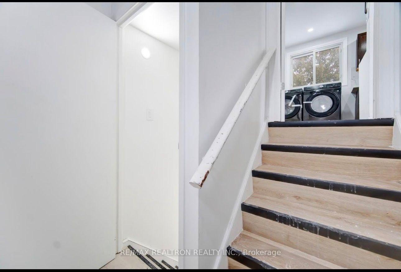 29 Court Lane, London East, ON N5W 5M6