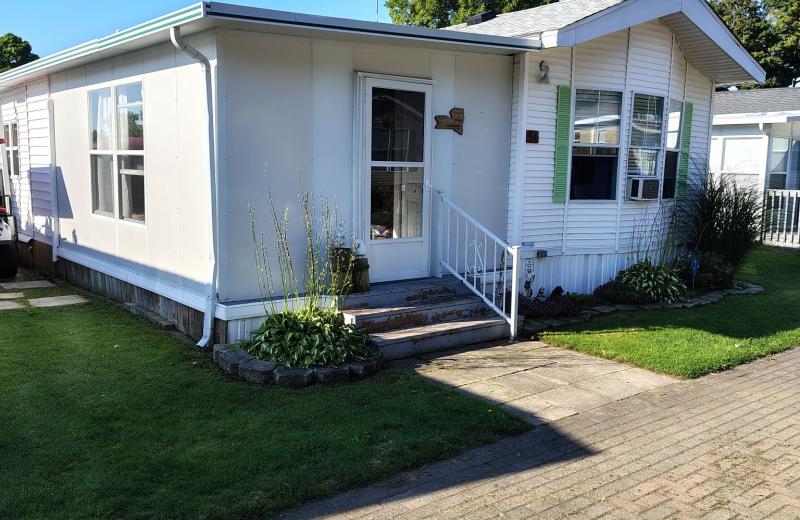 54 Quarry View Village, Port Colborne, ON L0S 1R0