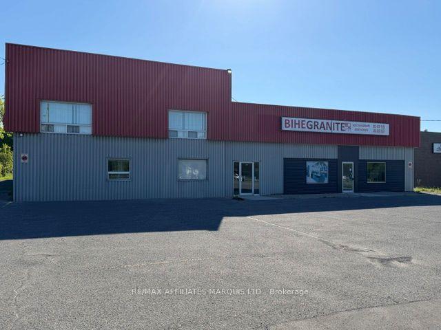 1397 Rosemount Avenue, Cornwall, ON K6J 3E5