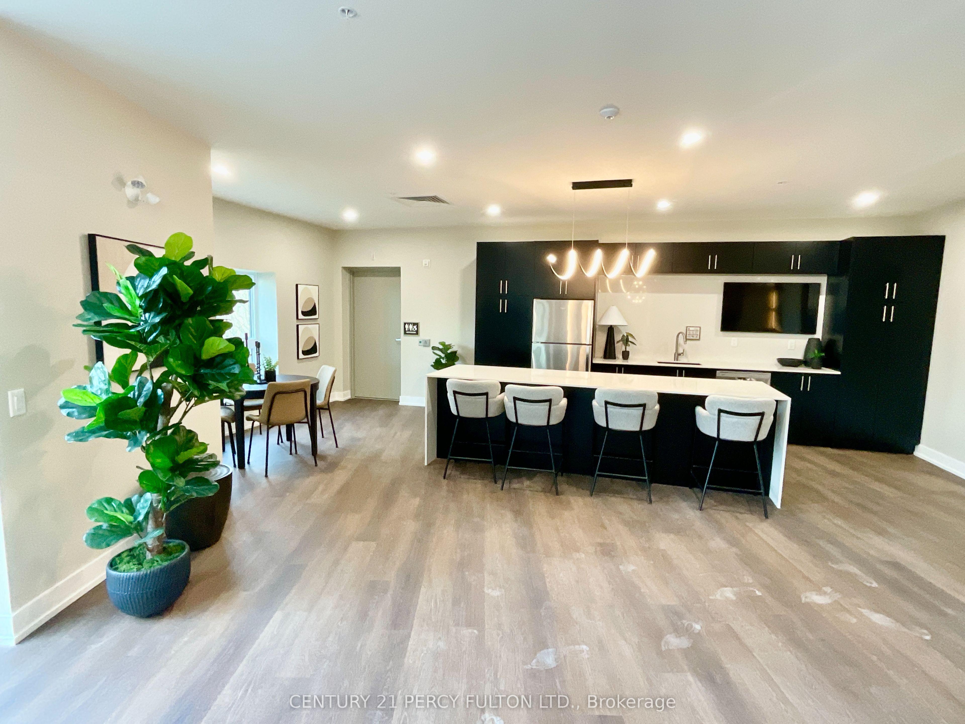 1100 Lackner Place 303, Kitchener, ON N2A 0M1
