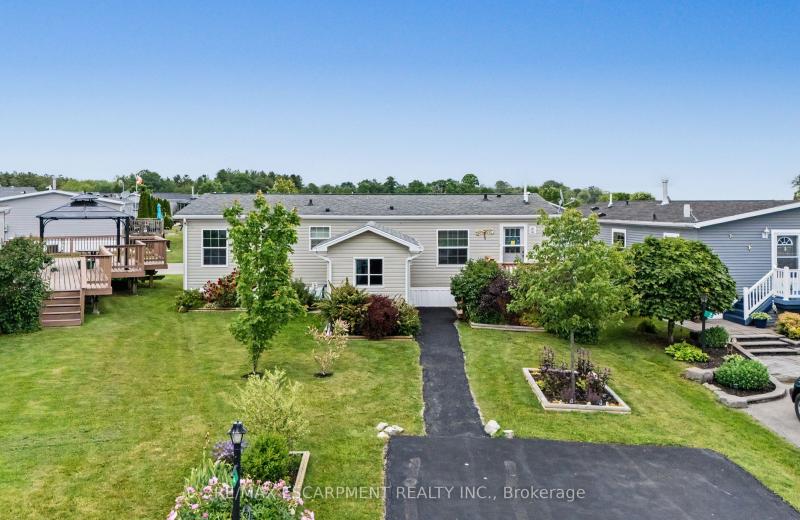 4 Hickory Hollow, Haldimand, ON N0A 1P0