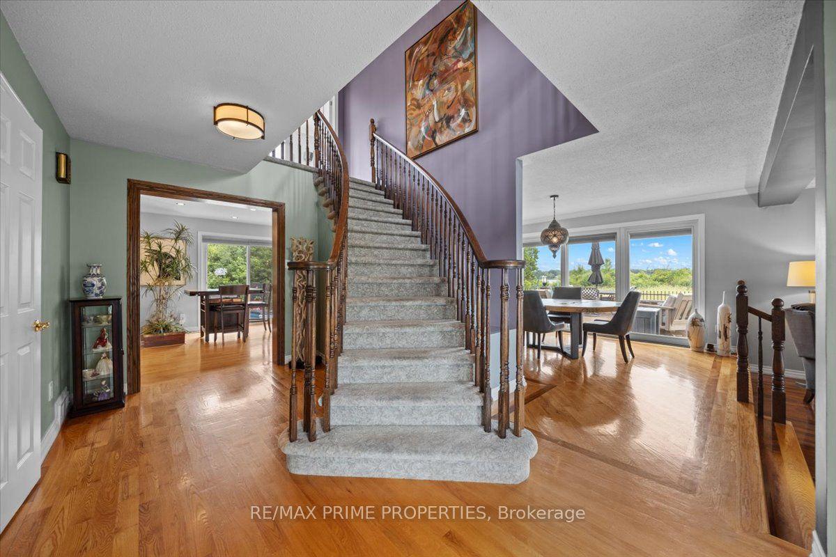 800 Fairwinds Terrace, Orleans - Convent Glen and Area, ON K1C 2X6