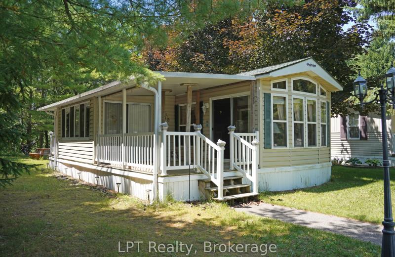 13 Southline Avenue M44, Huron-Kinloss, ON N0G 2B0