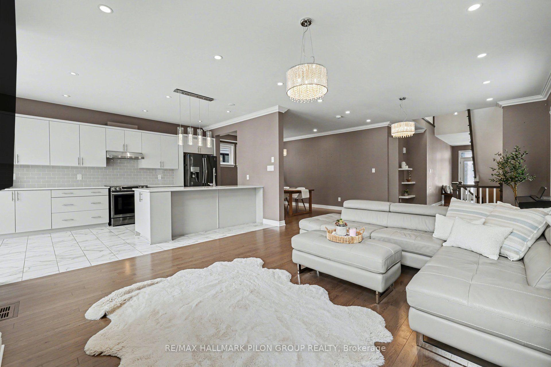 266 Shinleaf Crescent, Orleans - Convent Glen and Area, ON K1W 0J2