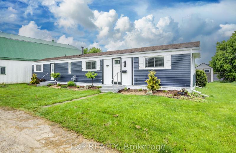 84 Wellington Street S 7, Mapleton, ON N0G 1P0