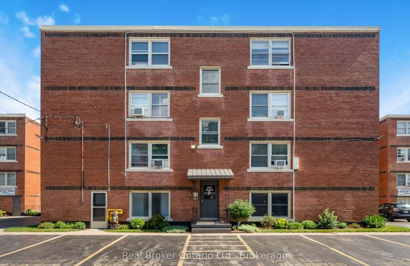 5 East 36th Street 312B, Hamilton, ON L8V 3Y6