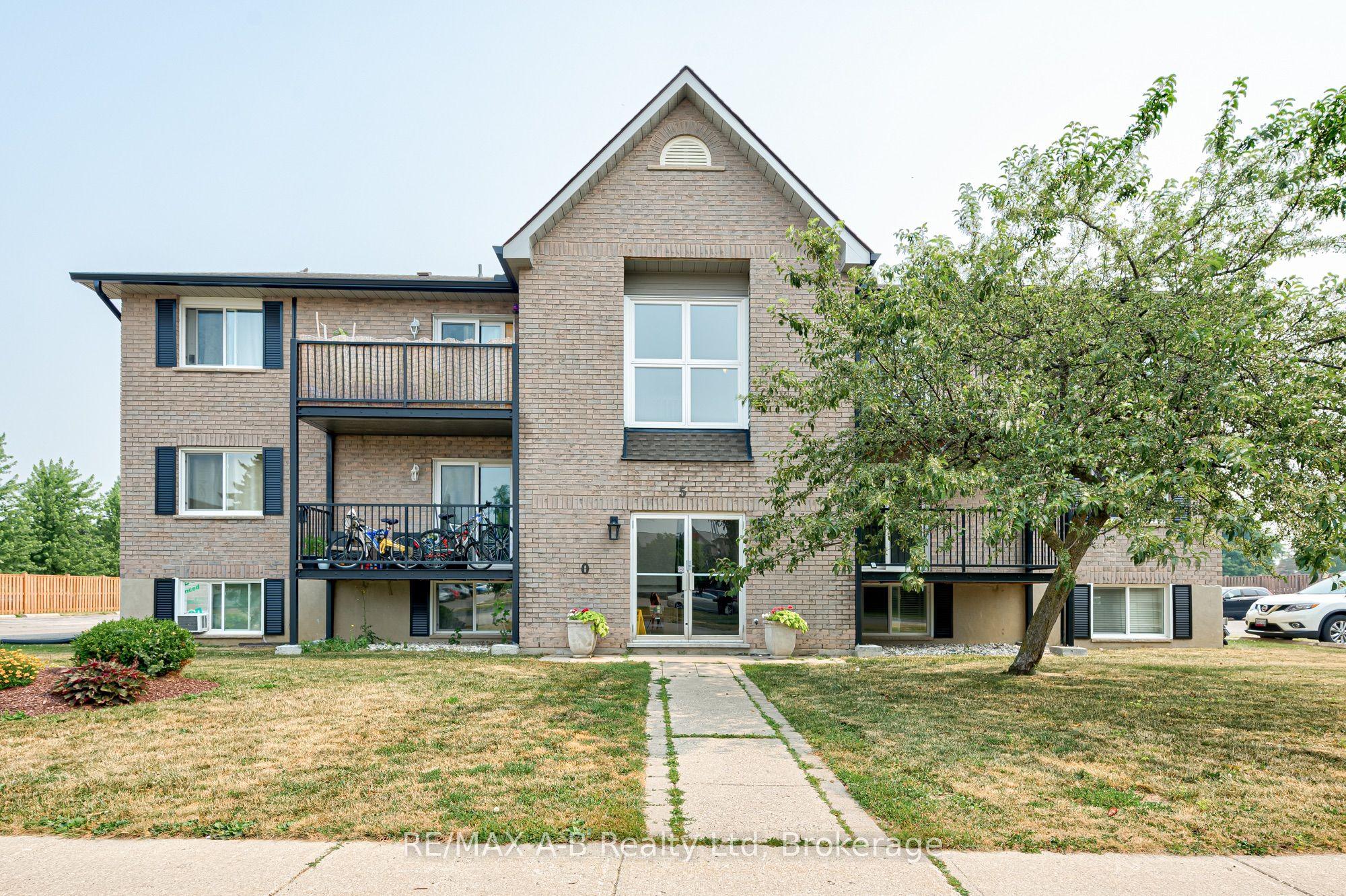 50 Campbell Court 106, Stratford, ON N5A 7T6