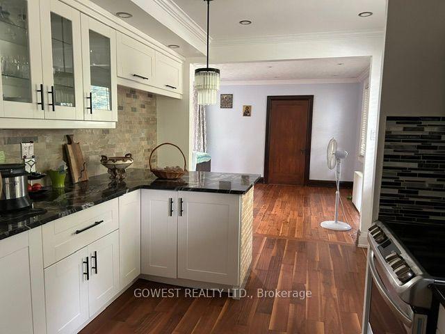 6054 Corwin Avenue, Niagara Falls, ON L2G 5L6