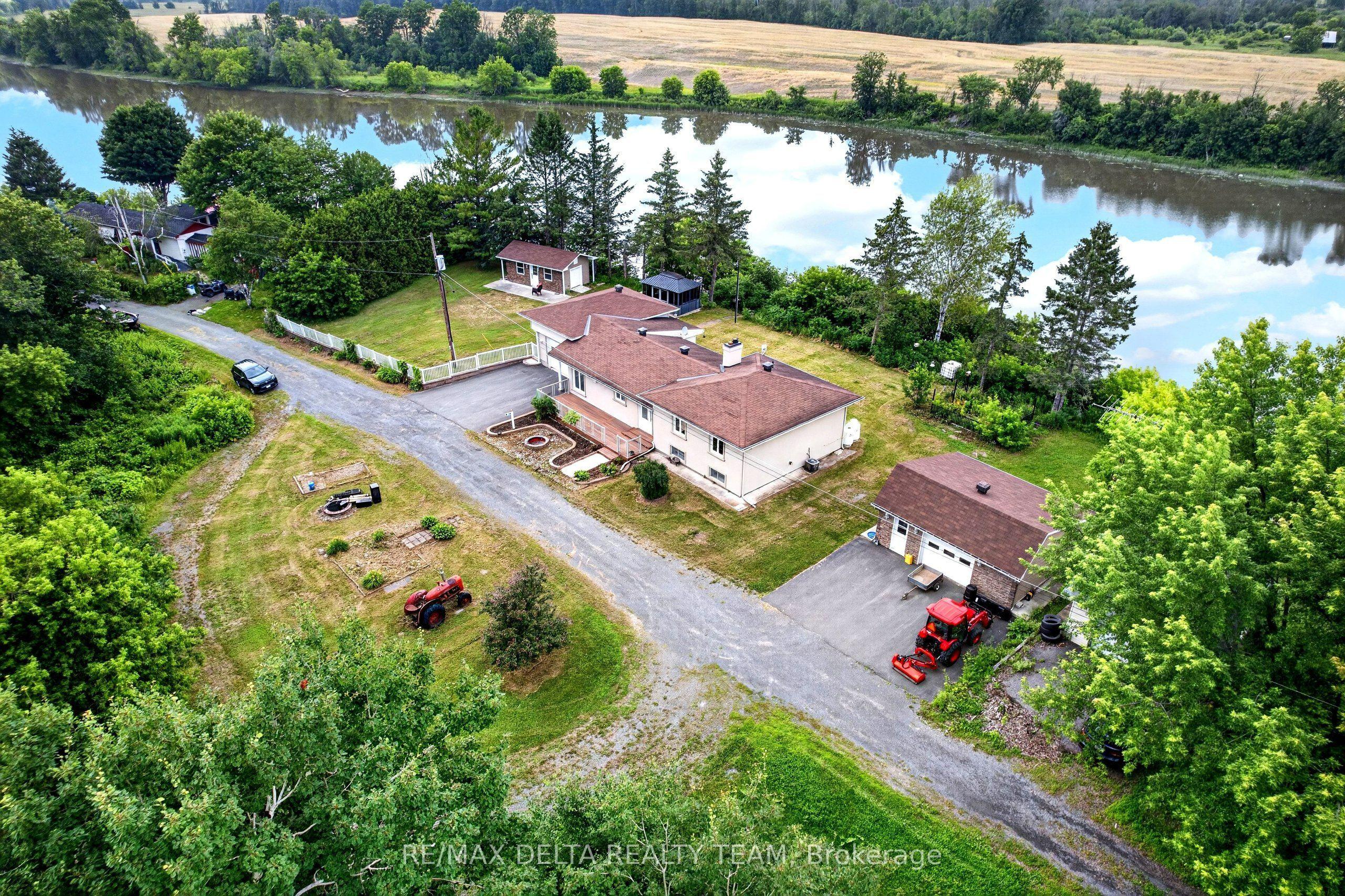 1821 Ch Bercier Road, Alfred and Plantagenet, ON K0B 1L0