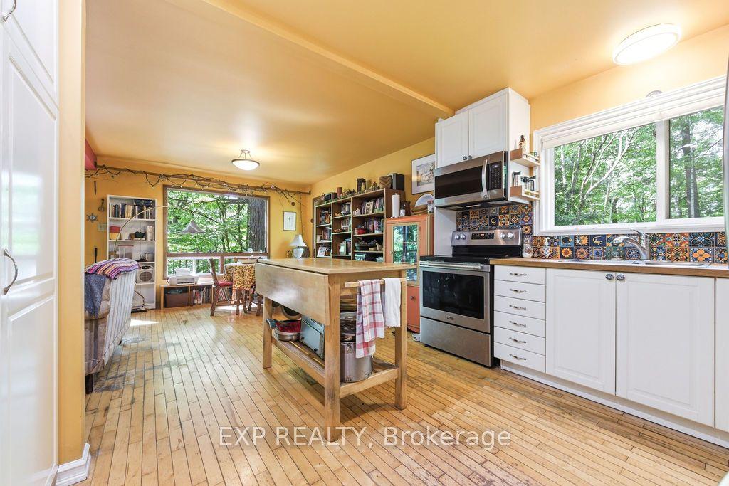 2205 Calabogie Road, Greater Madawaska, ON K0J 1E0
