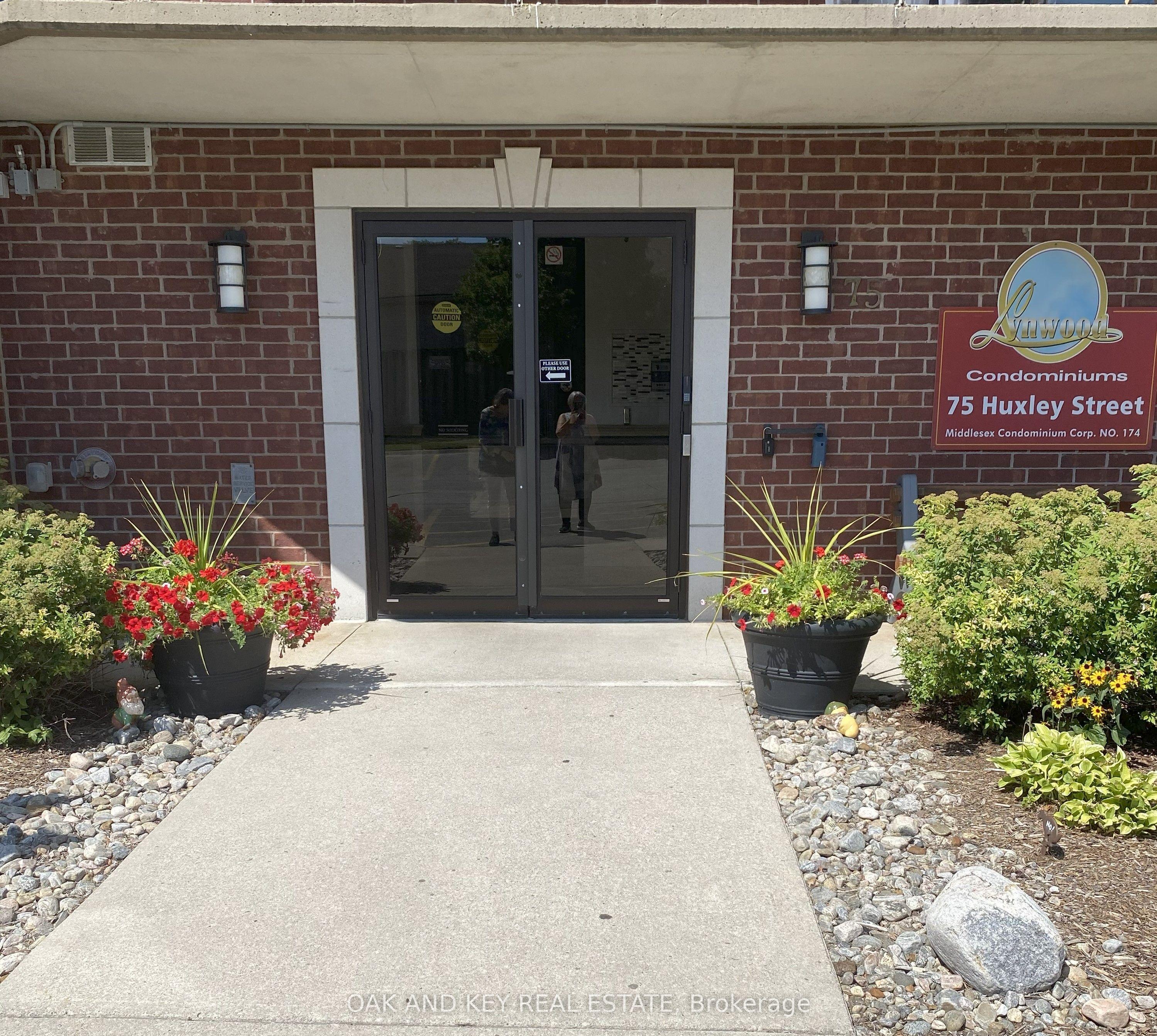 75 Huxley Street 703, London South, ON N6J 4W7