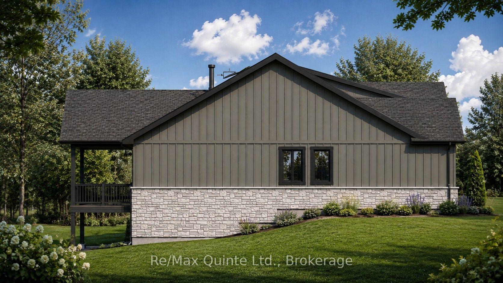 17 Deerview Drive, Quinte West, ON K8V 0L8