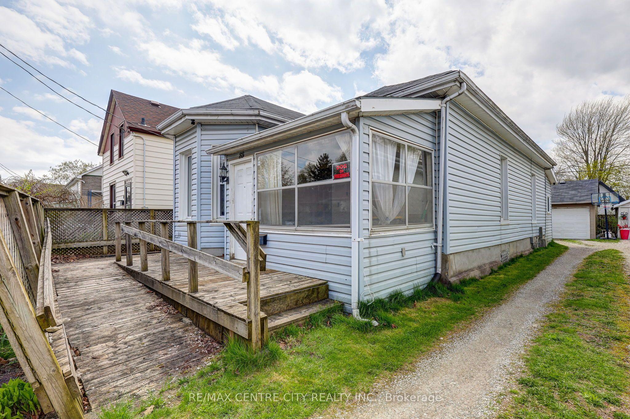88 Flora Street, St. Thomas, ON N5P 2X6