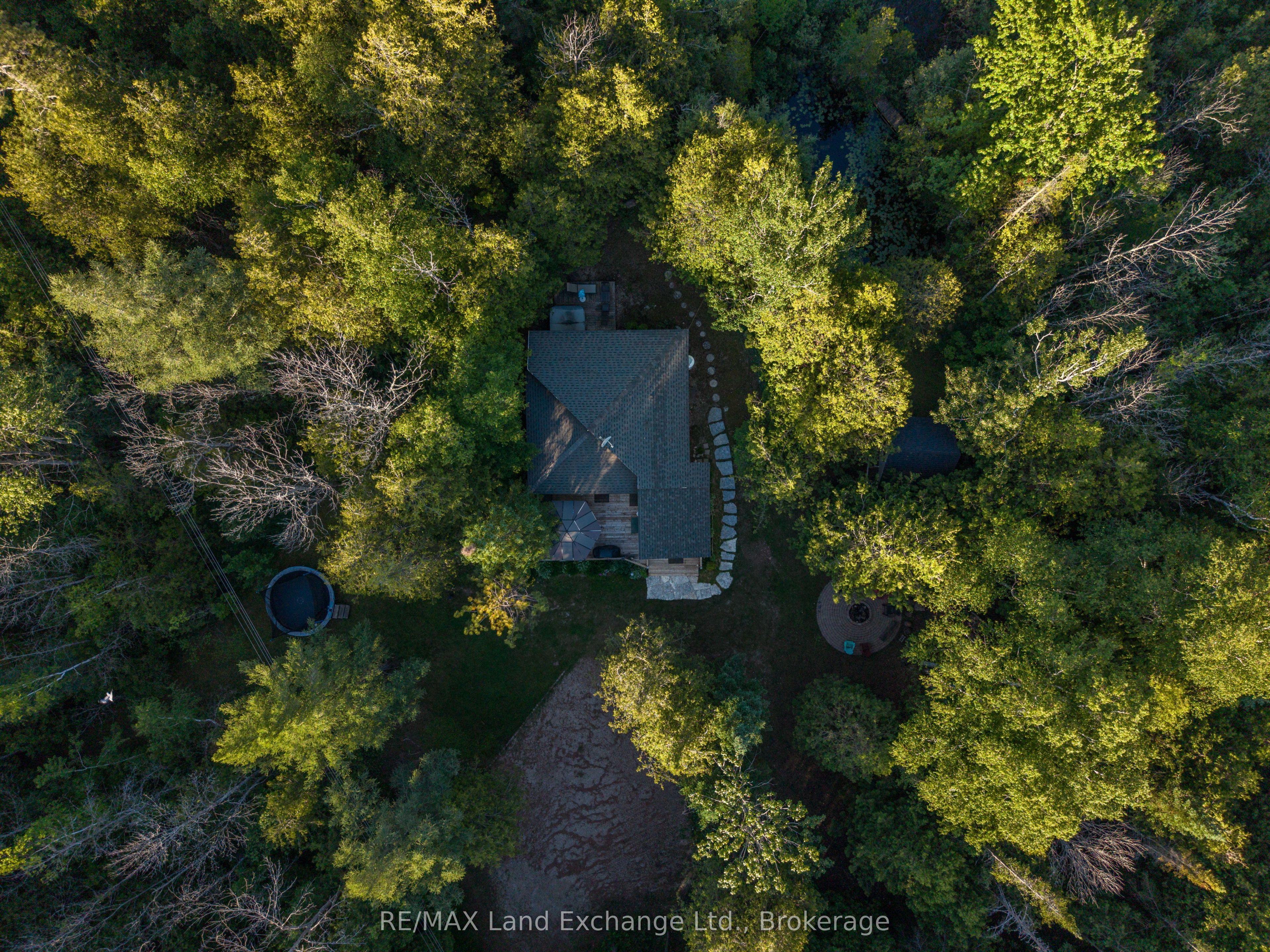 18 Hicks Lane N, Kincardine, ON N0G 2T0