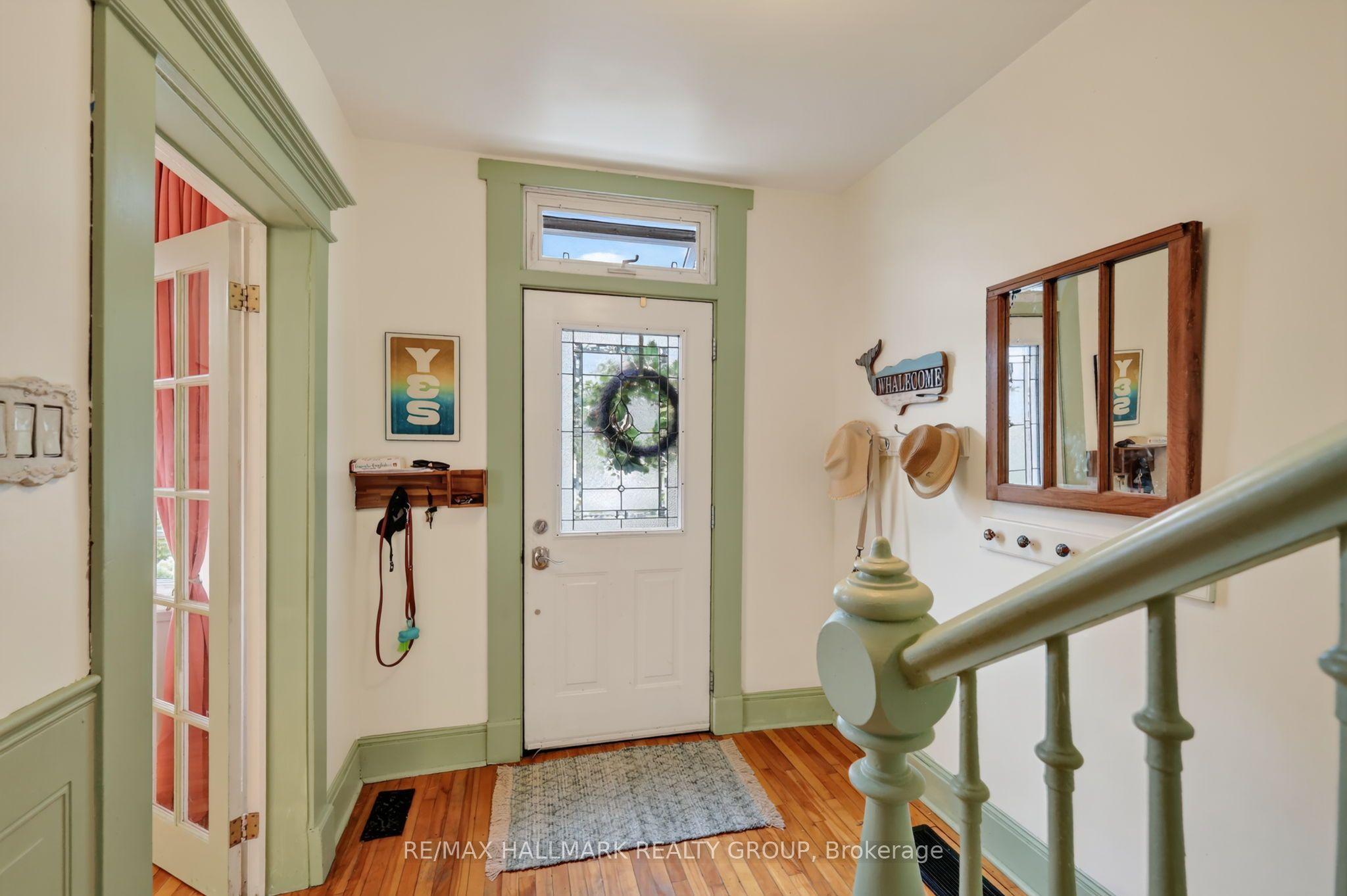 664 Center Street, Overbrook - Castleheights and Area, ON K1K 2N9