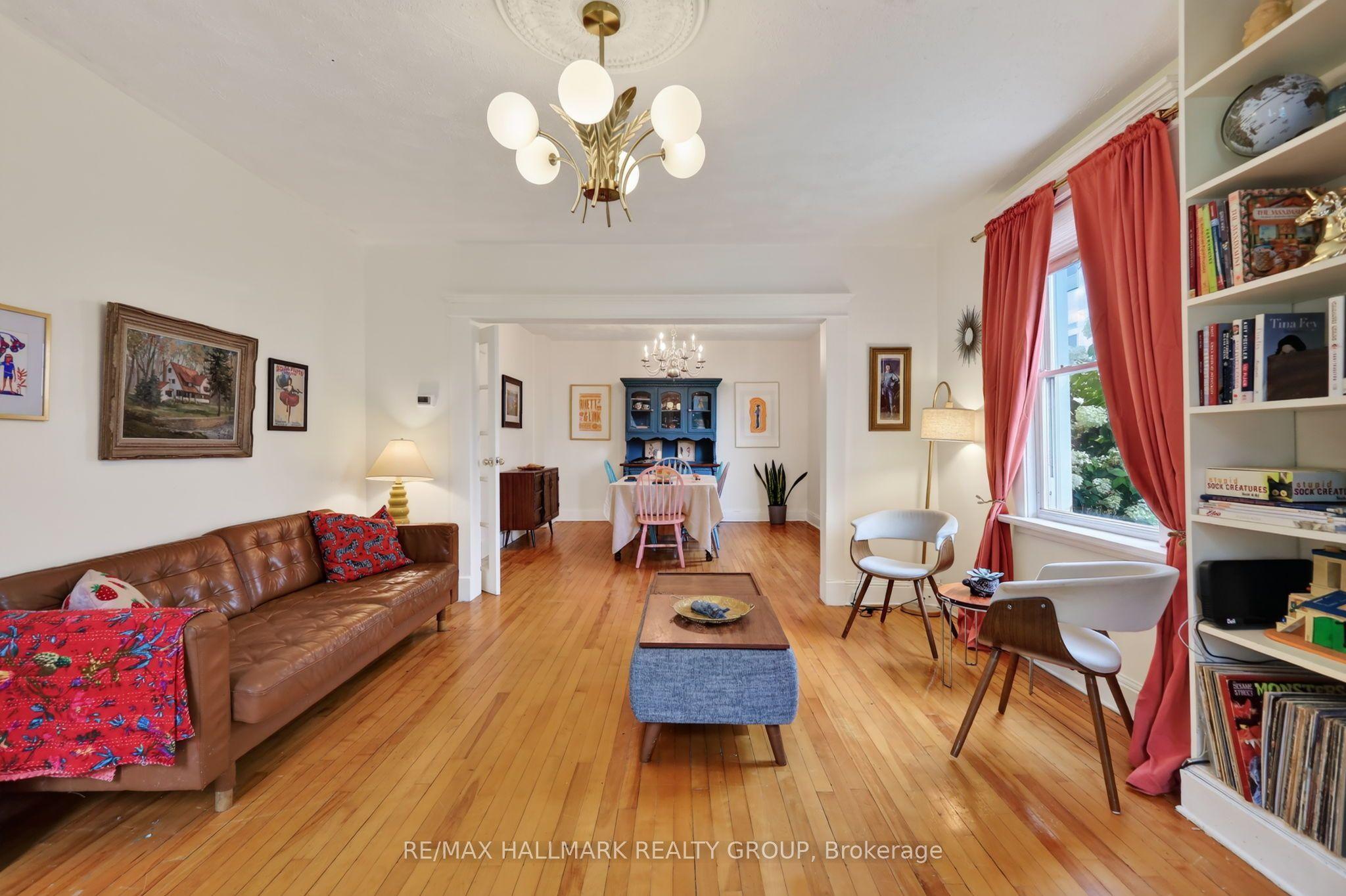 664 Center Street, Overbrook - Castleheights and Area, ON K1K 2N9