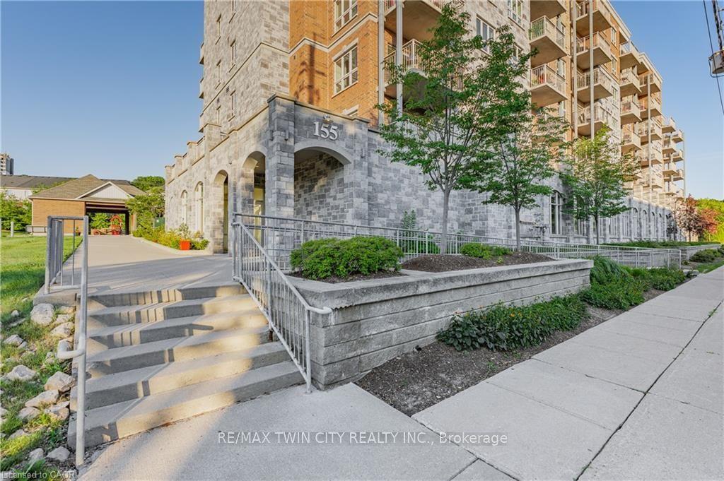 155 Water Street S 203, Cambridge, ON N1R 3E3