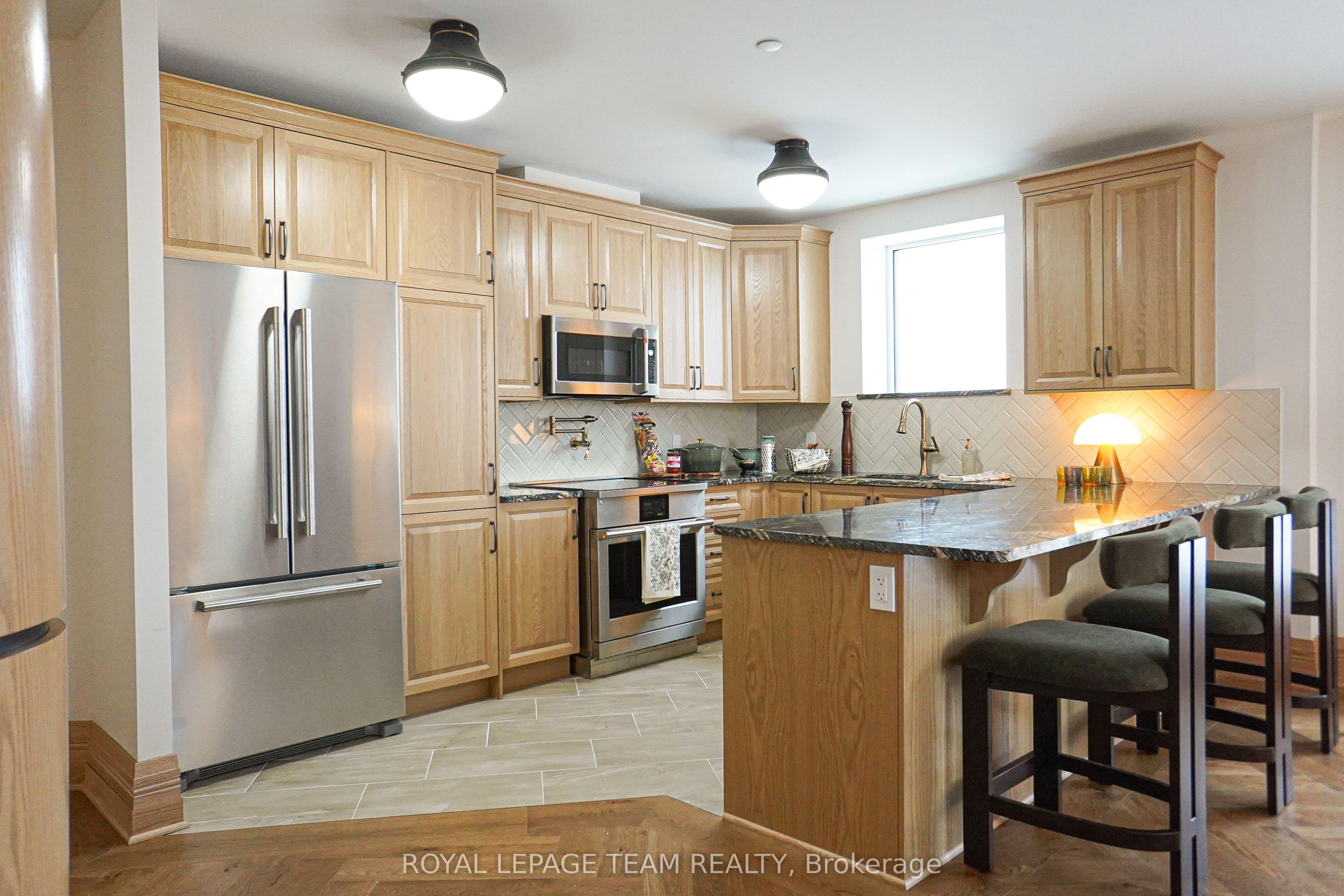 1050 Canadian Shield Avenue #345, Kanata, ON K2K 0C1
