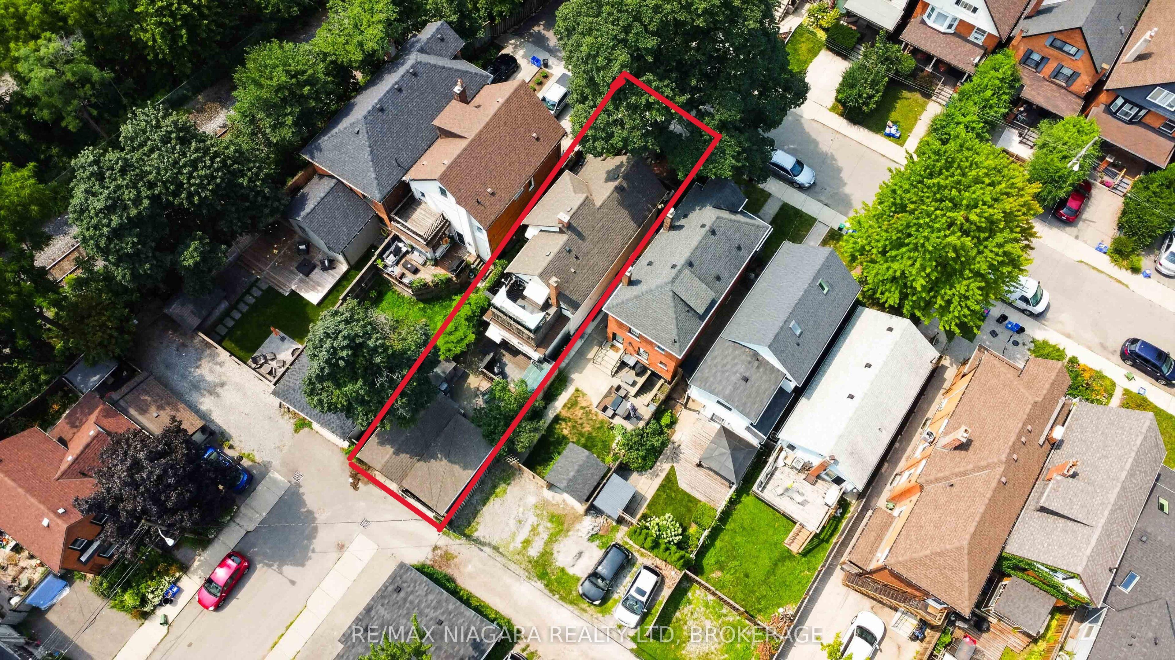 187 Emerald Street S, Hamilton, ON L8N 2V6