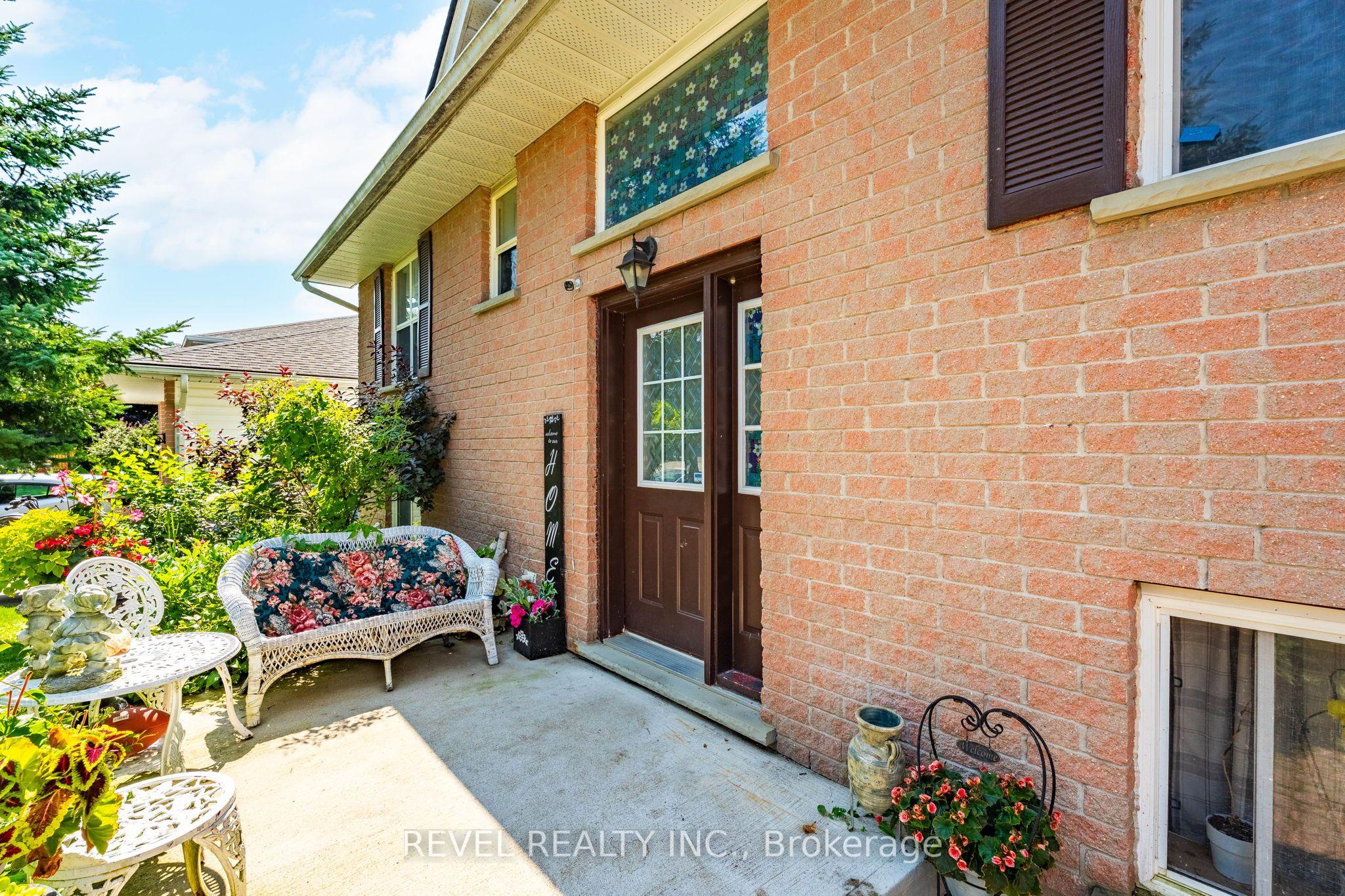 37 Wilson Crescent, Southgate, ON N0C 1B0