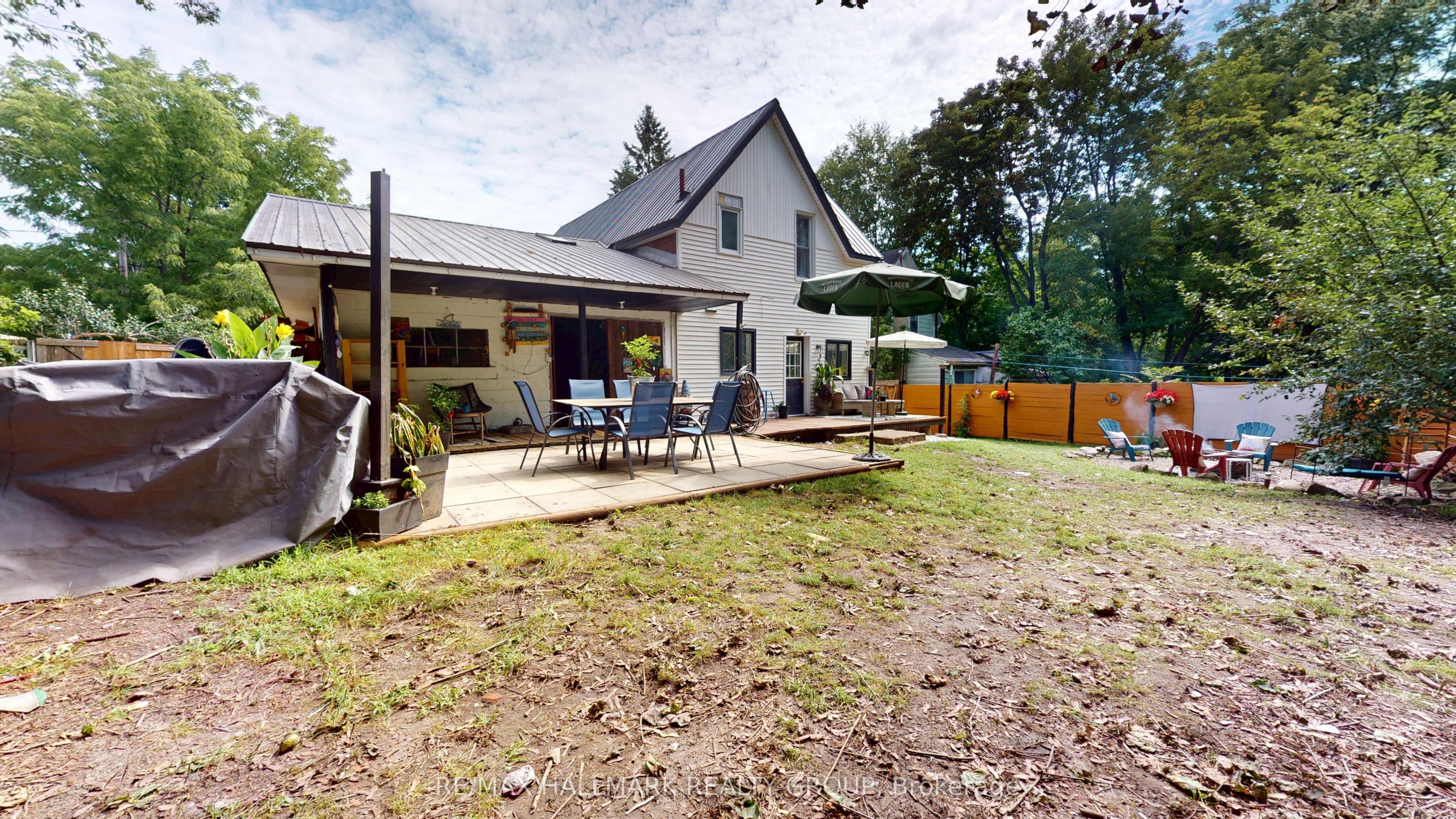 4 S Franklin Street S, Brockville, ON K6V 5H6