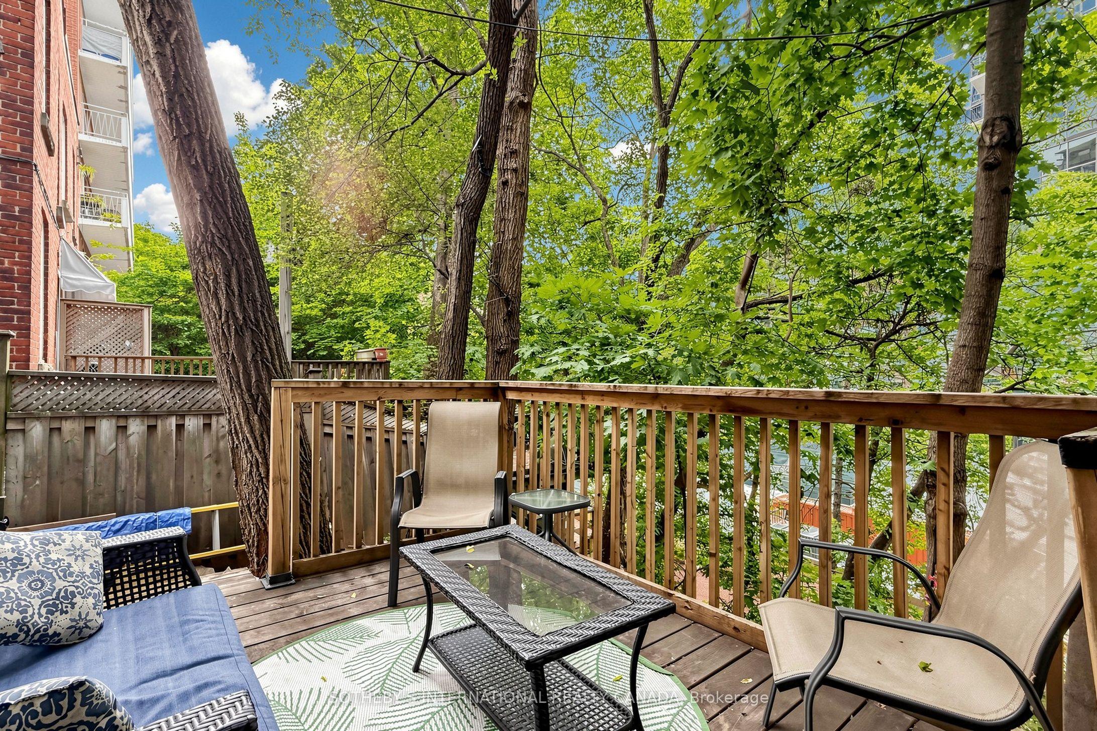 24 Patrick Street, Hamilton, ON L8N 1Z5