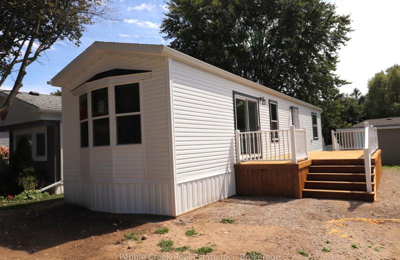 17 Sutton Drive, Ashfield-Colborne-Wawanosh, ON N7A 3Y3