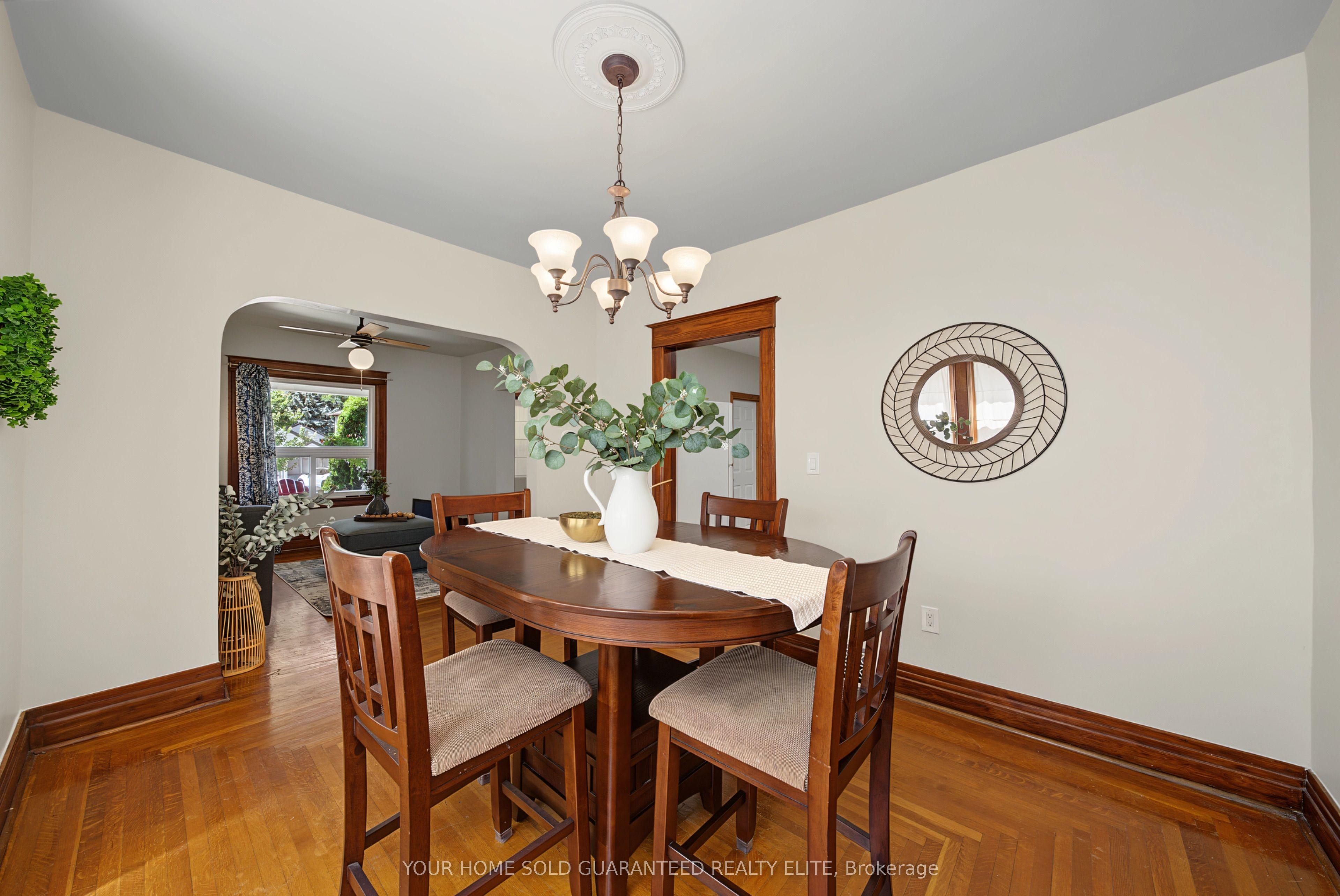 70 Woodland Avenue, St. Catharines, ON L2R 5A3
