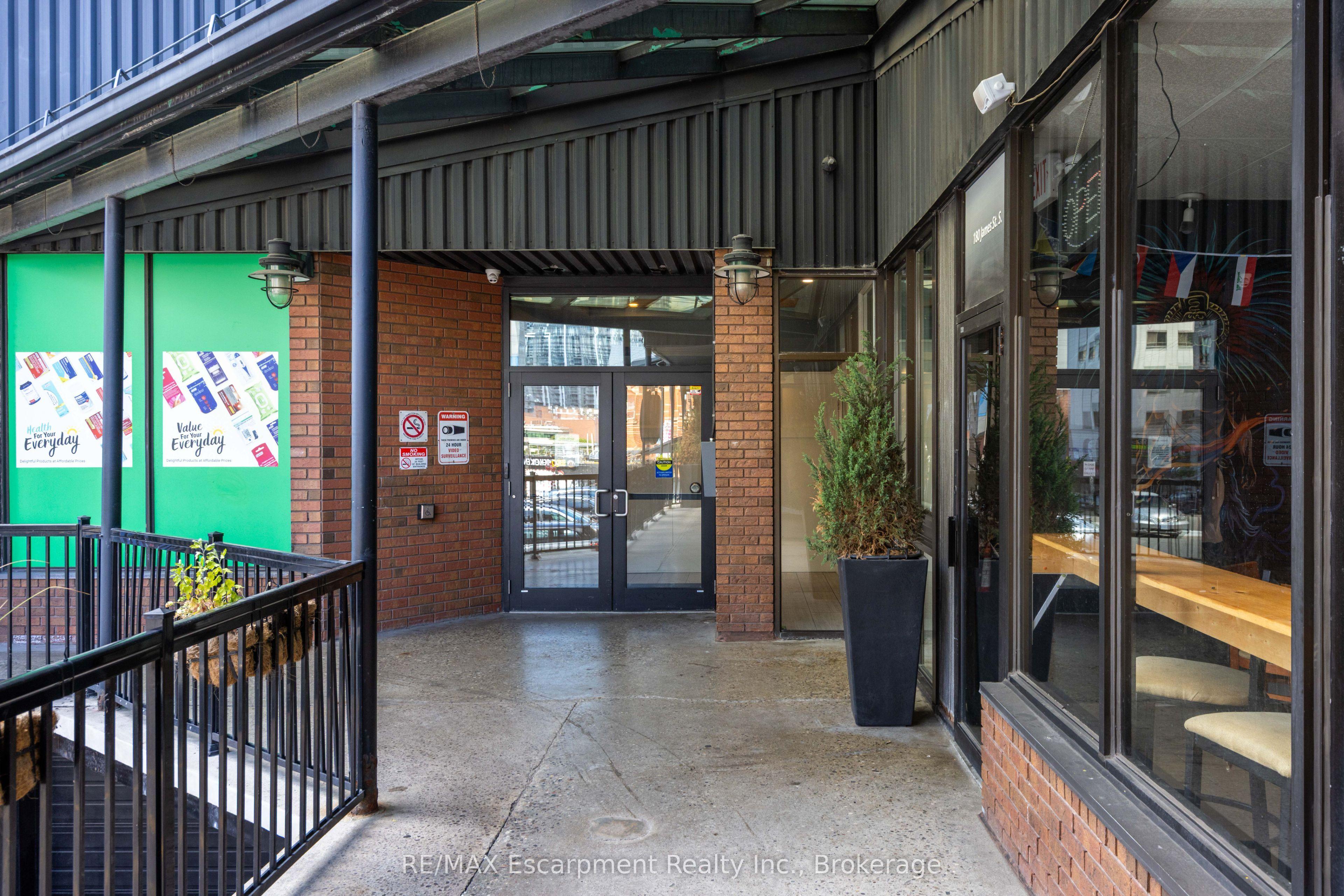 180 James Street S 200, Hamilton, ON L8P 4V1