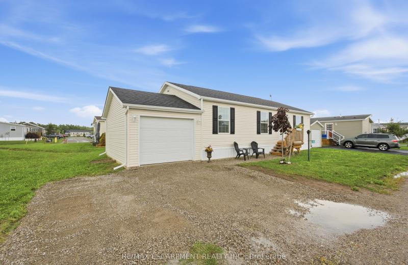 10 Marsh Cove, Haldimand, ON N0A 1L0