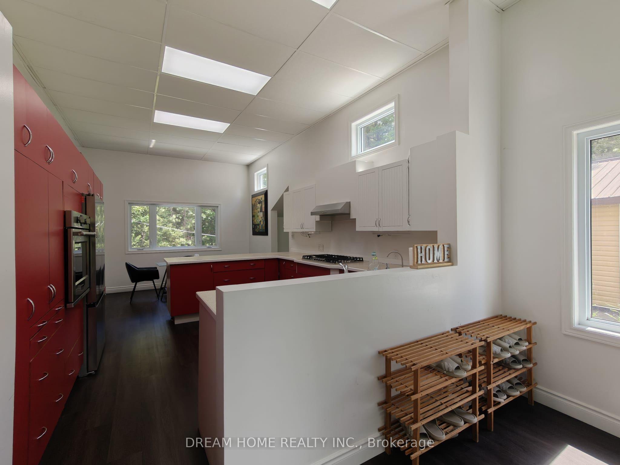 150 Hillside Lake Road, North Bay, ON P1B 8G2