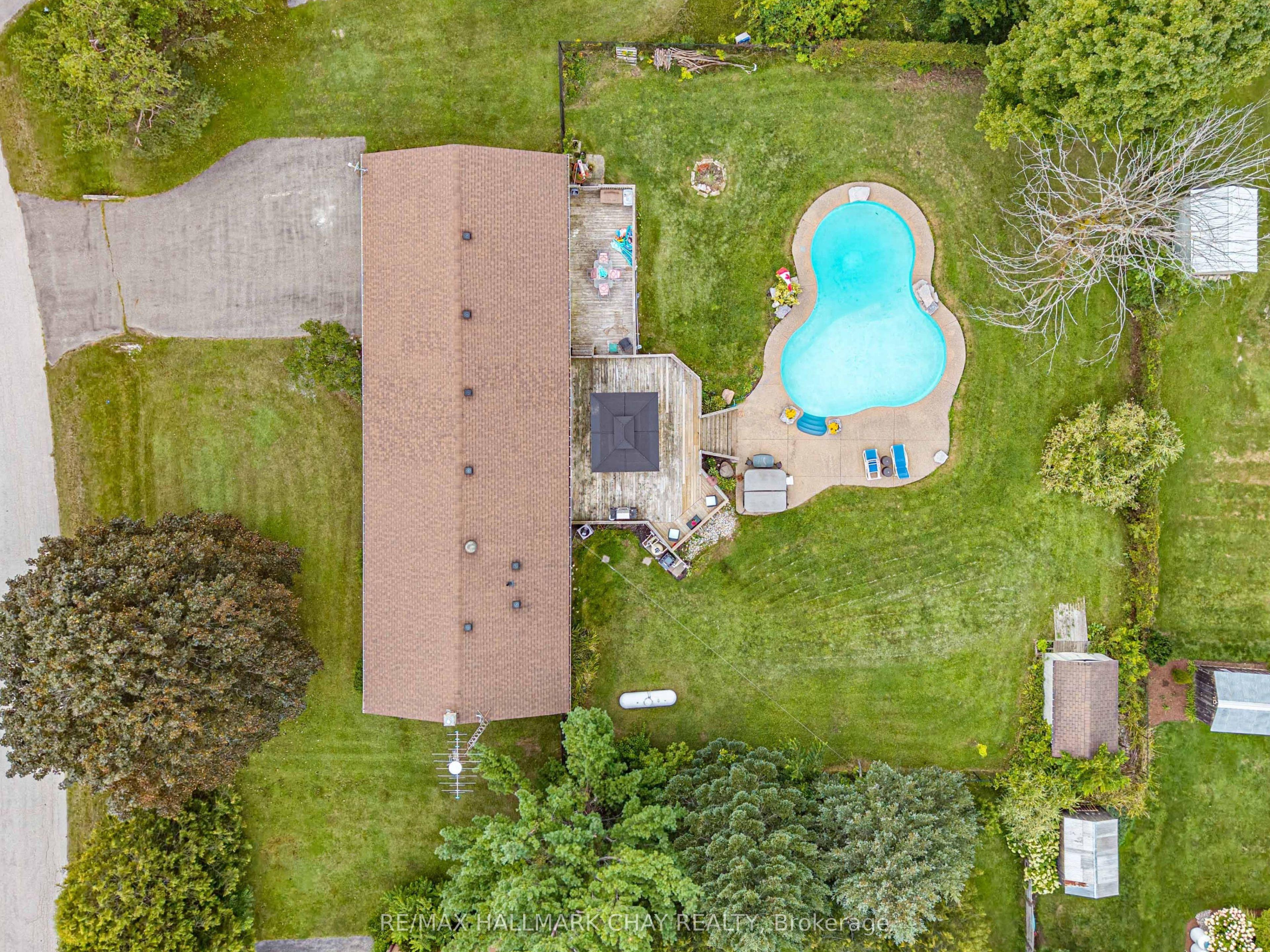 6 Maes Crescent, Mulmur, ON L0N 1M0