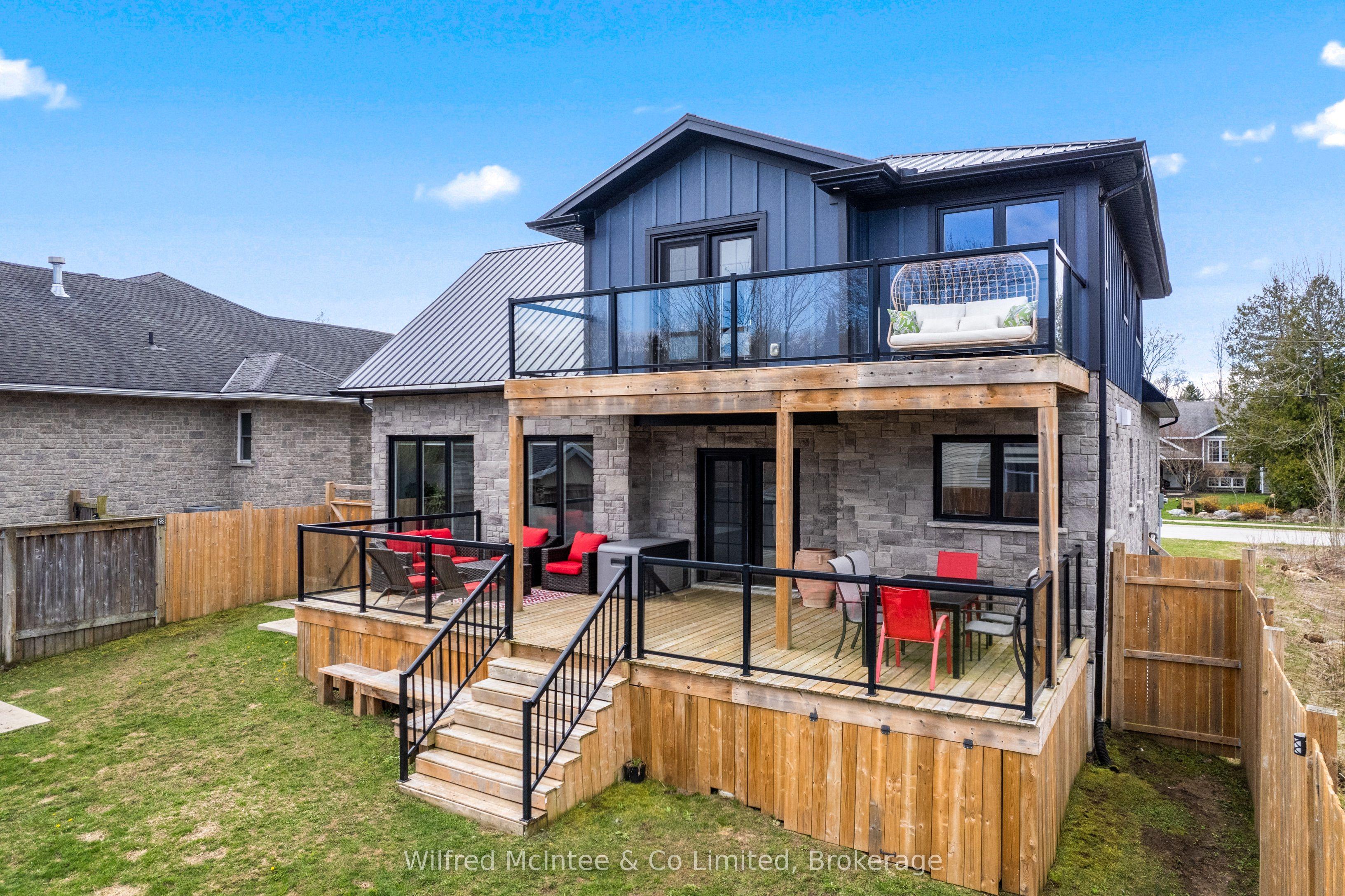 107 Ottawa Avenue, Saugeen Shores, ON N0H 2L0