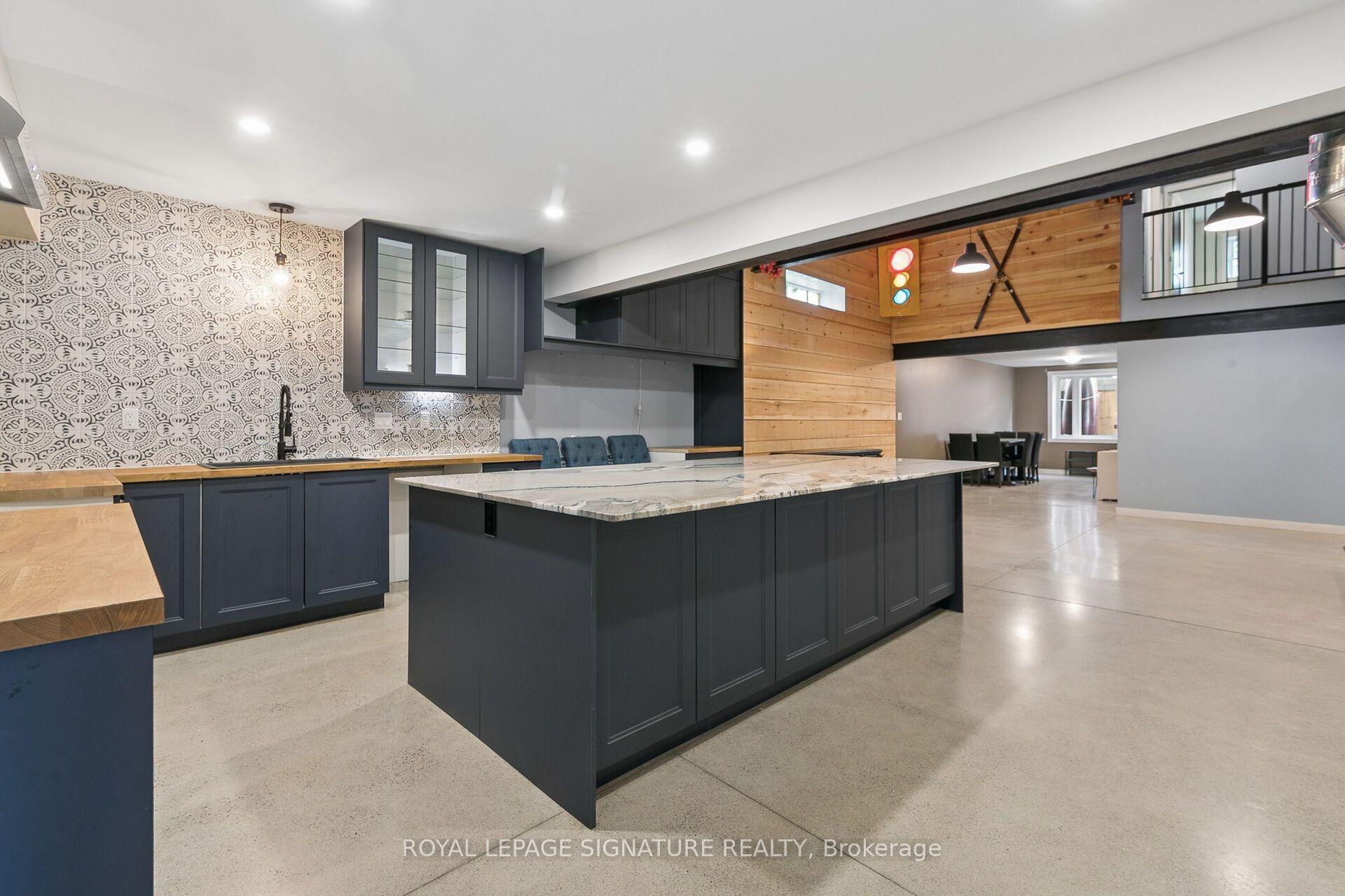 24 Davidson Street, Cambridge, ON N1S 2T9