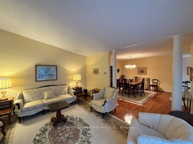 60 Fiddlers Green Road 40, London North, ON N6H 4S7