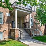 150 Urbancrest Private 182, Barrhaven, ON T1P 1L9