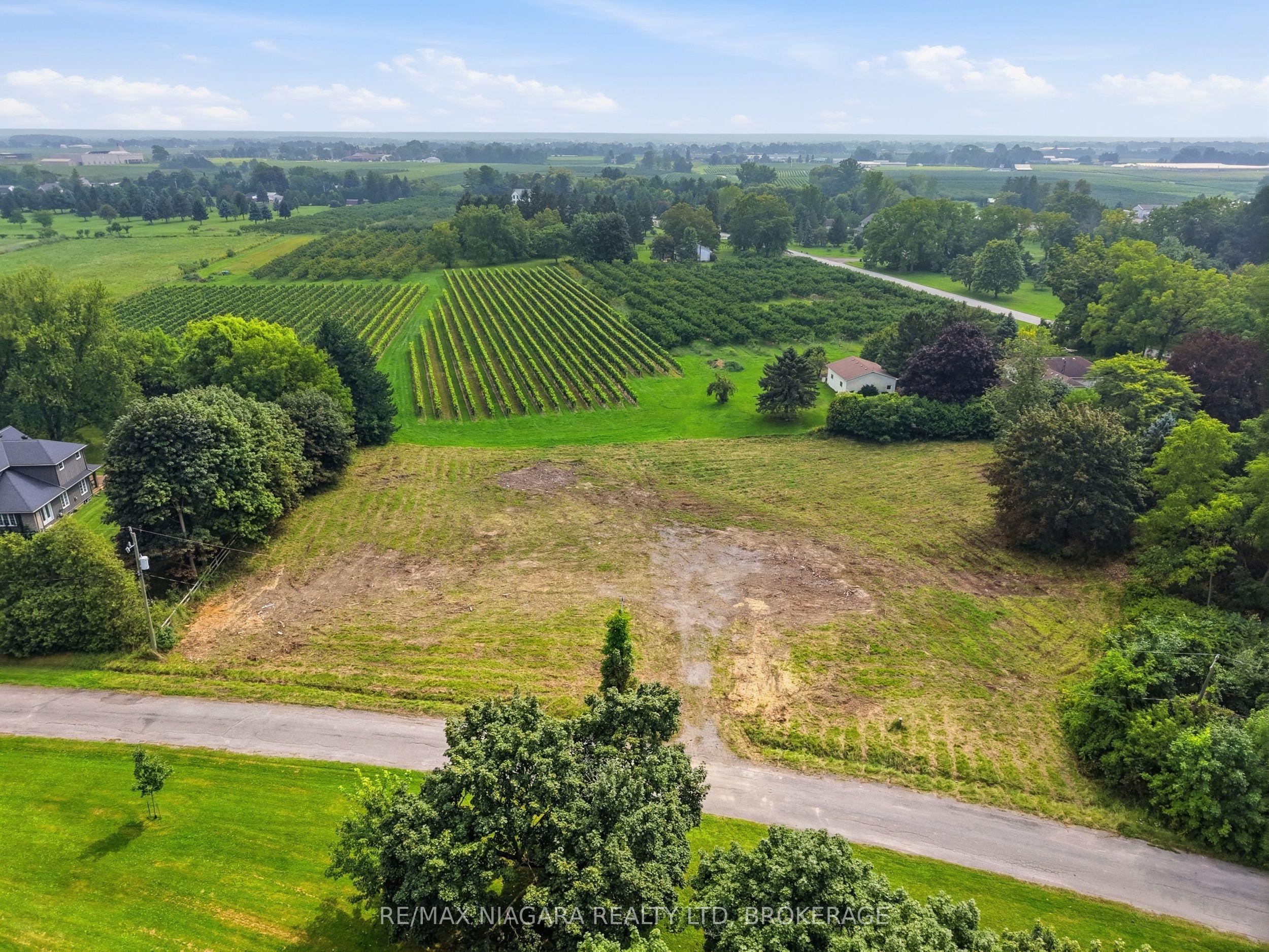 1611 Lakeshore Road, Niagara-on-the-Lake, ON L0S 1J0