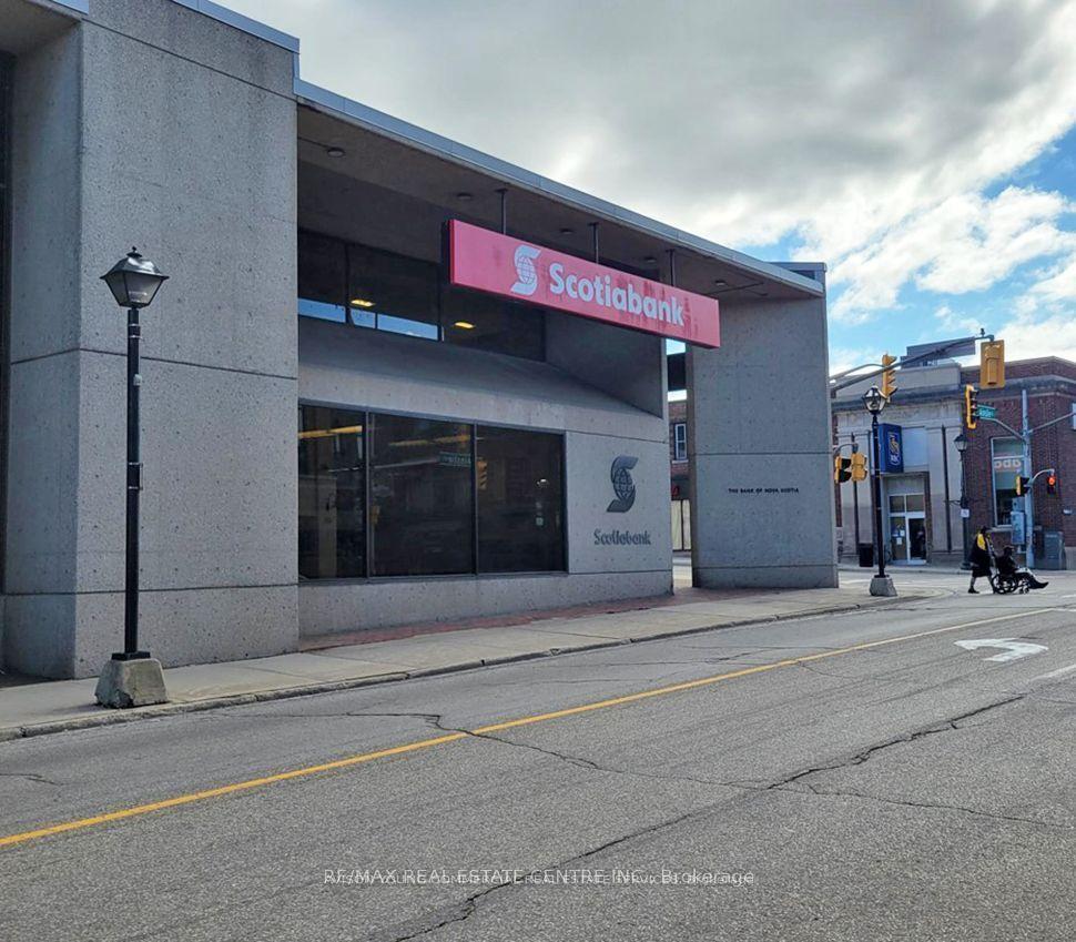 72 Main Street, Cambridge, ON N1R 1V7