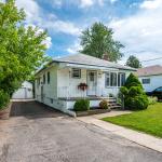 260 Elmwood Street, Kingston, ON K7M 2Y8
