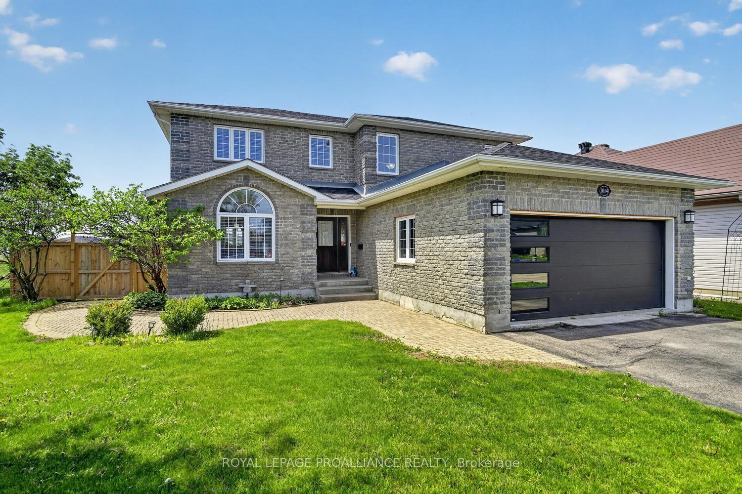1014 Crestwood Drive, Brockville, ON K6V 7N1