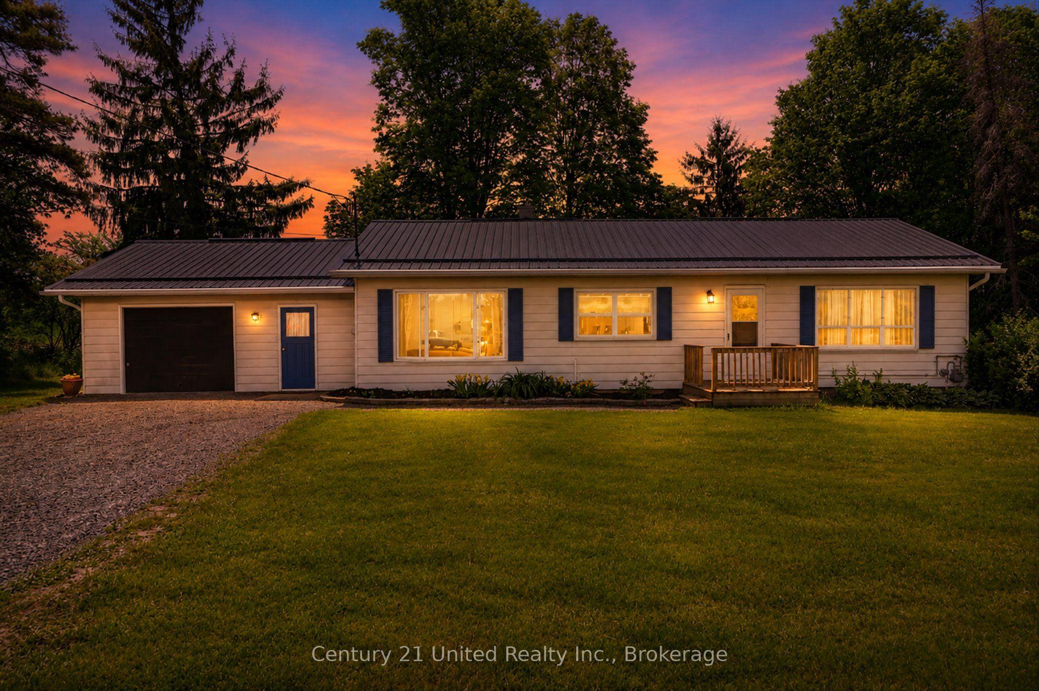 323 St Lawrence Street W, Centre Hastings, ON K0K 2K0