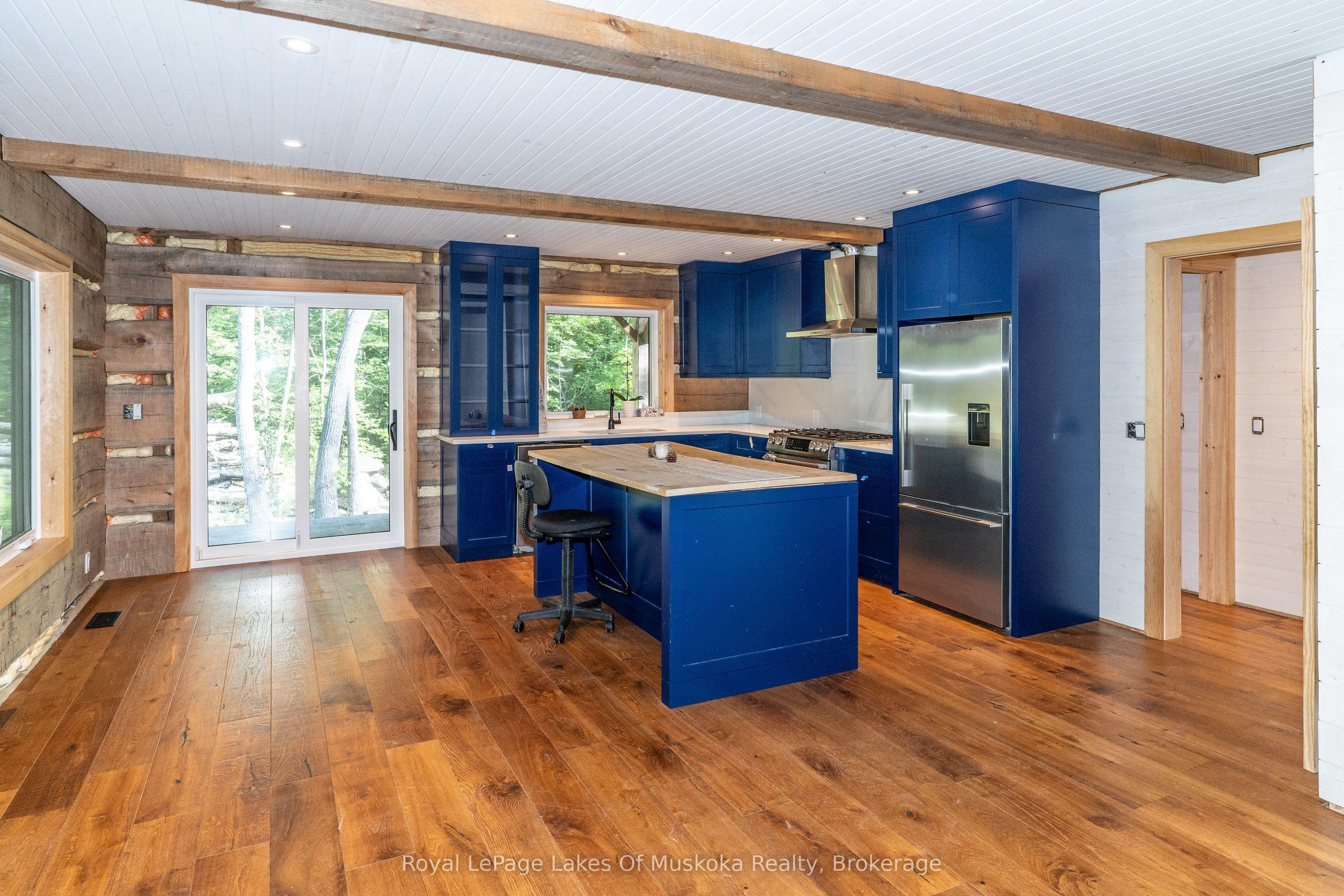 1029 Whiteside Road, Muskoka Lakes, ON P0B 1J0