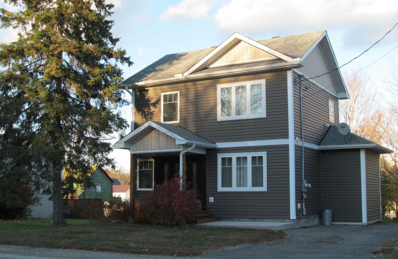 20 Burnstown Road, McNab/Braeside, ON K0A 3L0