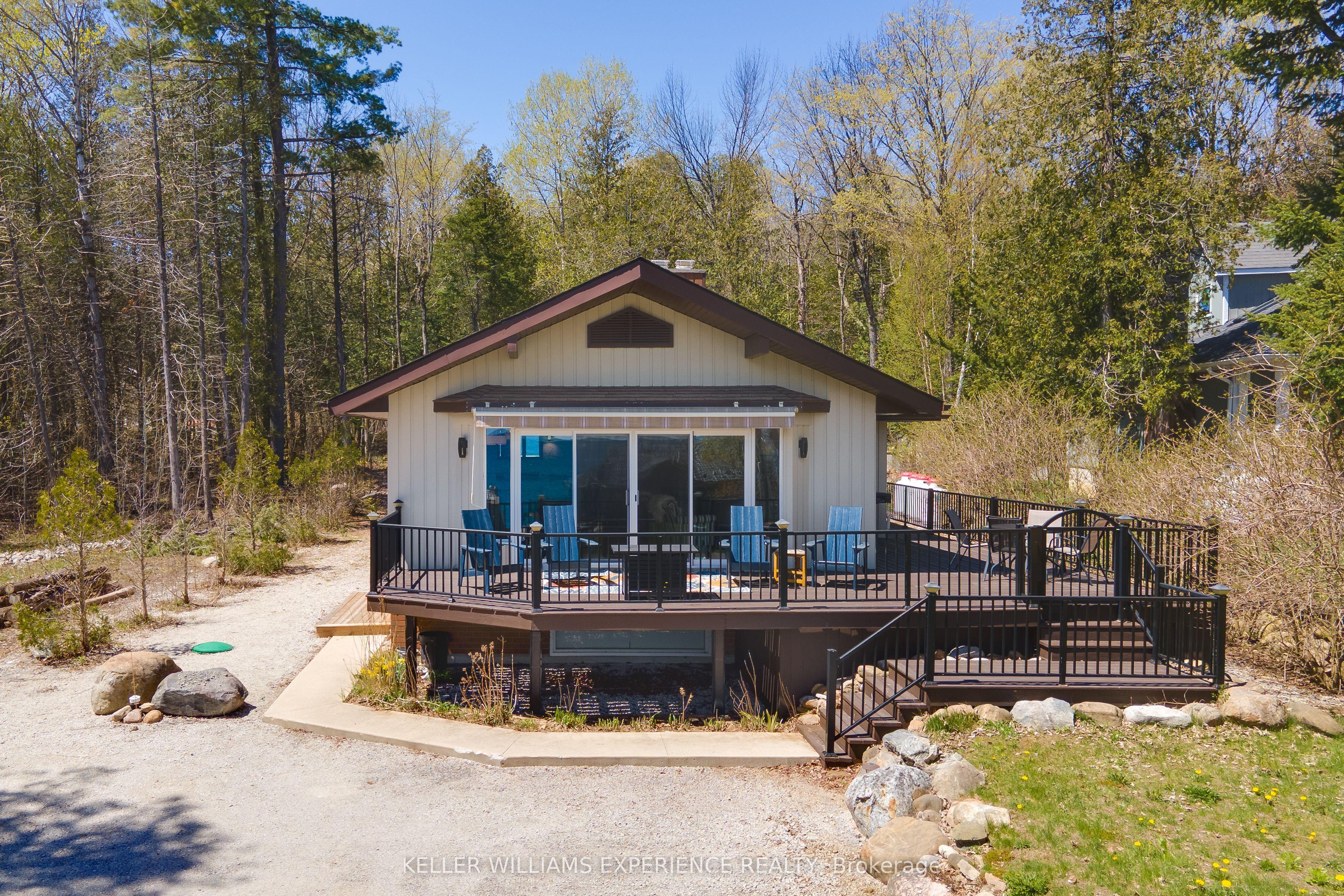 328 Cedar Avenue, Meaford, ON N4L 1W5