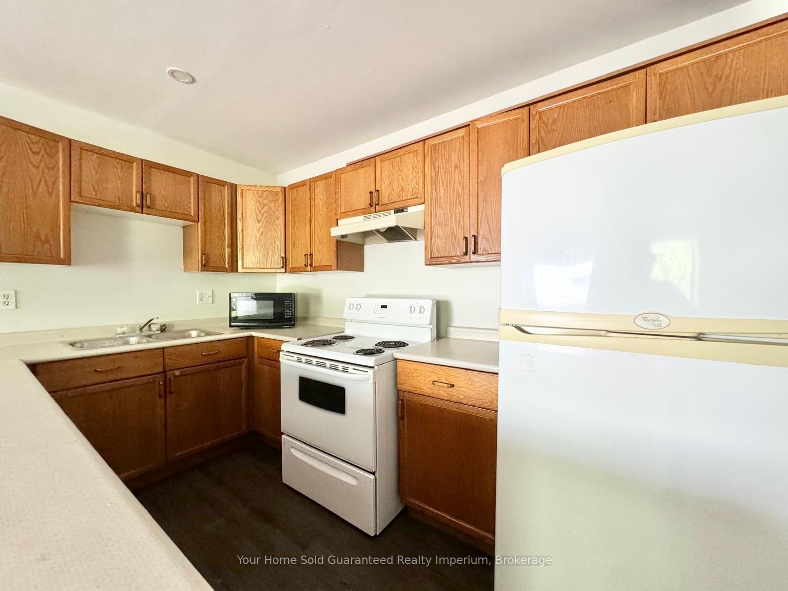 59 Queenston Street Upper (B), St. Catharines, ON L2R 2Z1